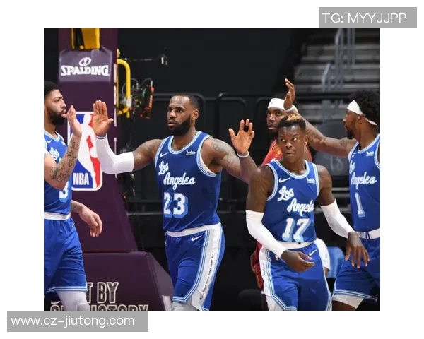 乔丹与马里昂的经典对决瞬间动图回顾展现篮球传奇的激情与技术