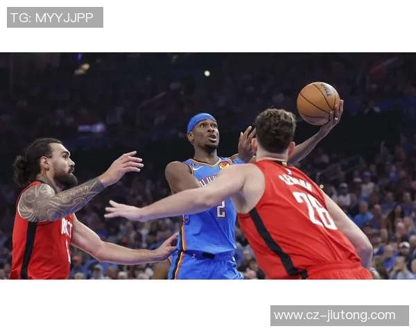 火箭队与雷霆队激战精彩瞬间英文图片分享与分析 火箭队与雷霆队激战精彩瞬间英文图片分享与分析