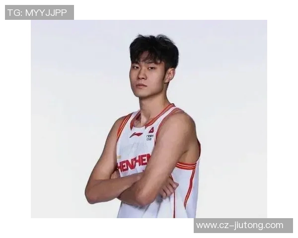 新手篮球明星崭露头角引领年轻球员追梦之路